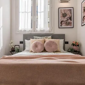 & Cozy In Via Disciplini Apartamento